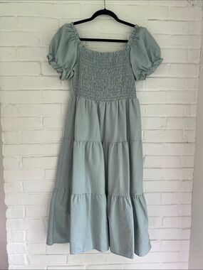 Smocked Puff Sleeve Dress in Light Mint